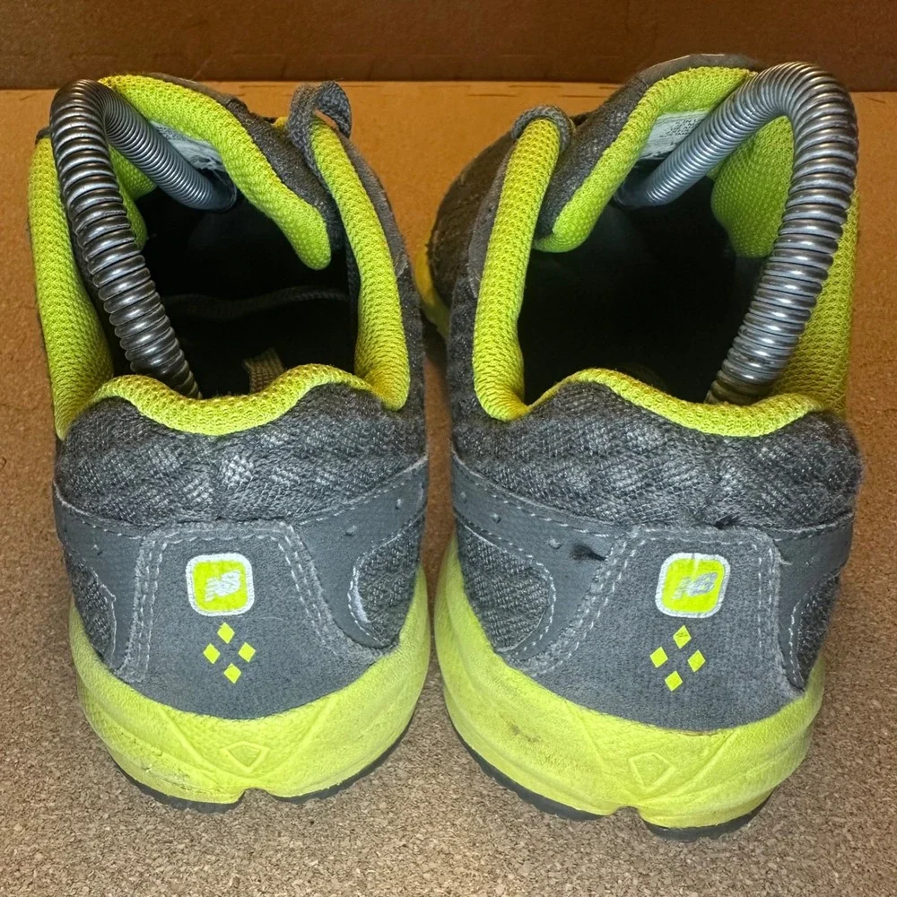 New Balance 630 Womens Running Shoes Grey Lime‎ Green W630LG2 Size 9 Made in USA